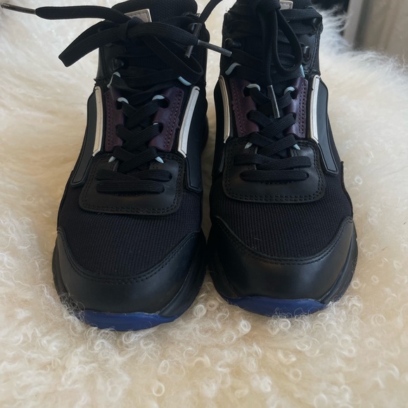 Camper Shoes - Camper
Drift GORE-TEX ankle boots